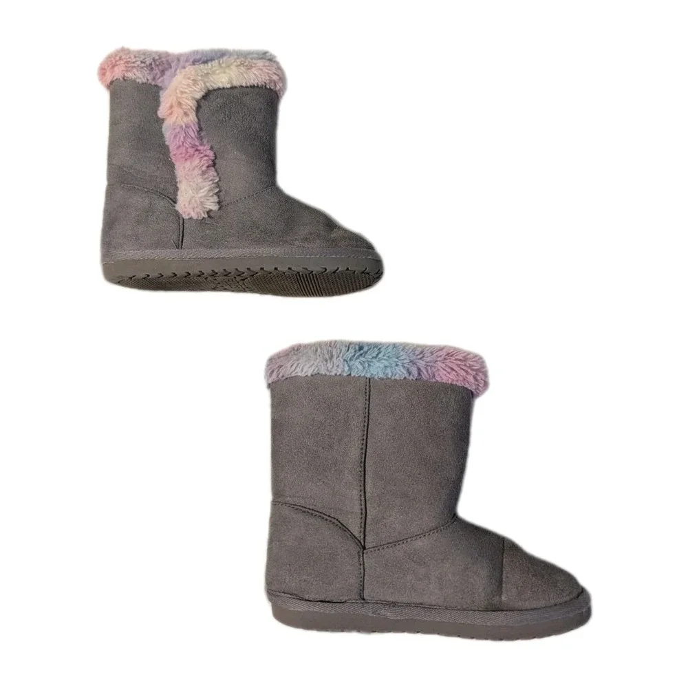 The Children's Place Girl's 13 Winter Fuzzy Boots‎ Faux Suede Rainbow Fur Gray